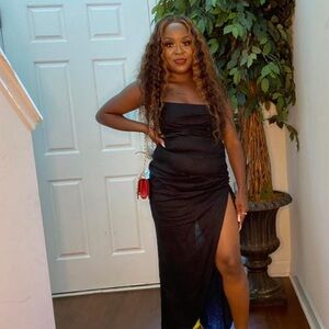 Meet your Posher, Shaniqua